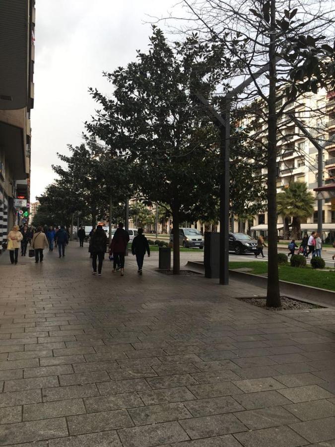 Muy Centrico Y Diseno Moderno 7' Laurel Vivienda De Uso Turistico